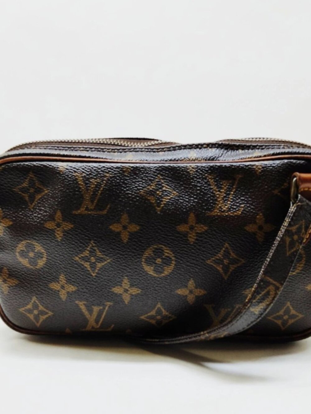 LOUIS VUITTON Pochette Marly Bandouliere Bag Monogram Canvas